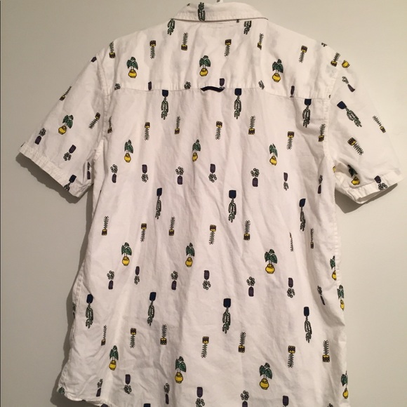 Soul Star Button Down Short Sleeve - Picture 2 of 4